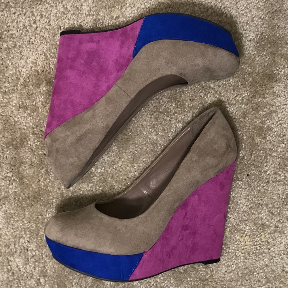 Worthington suede platform wedges 7.5M gray purple